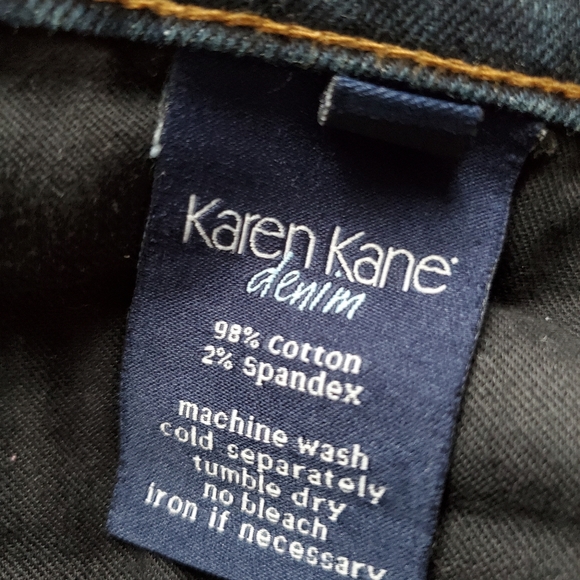 Women's  Karen Kane denim jeans. Size 8 - Picture 7 of 7
